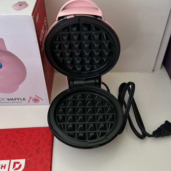 DASH Mini Waffle Maker in Pink - Picture 2 of 7
